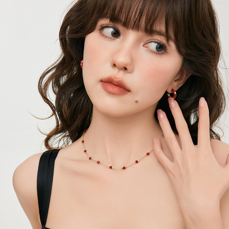 ブルゴーニュレッドビーズネック