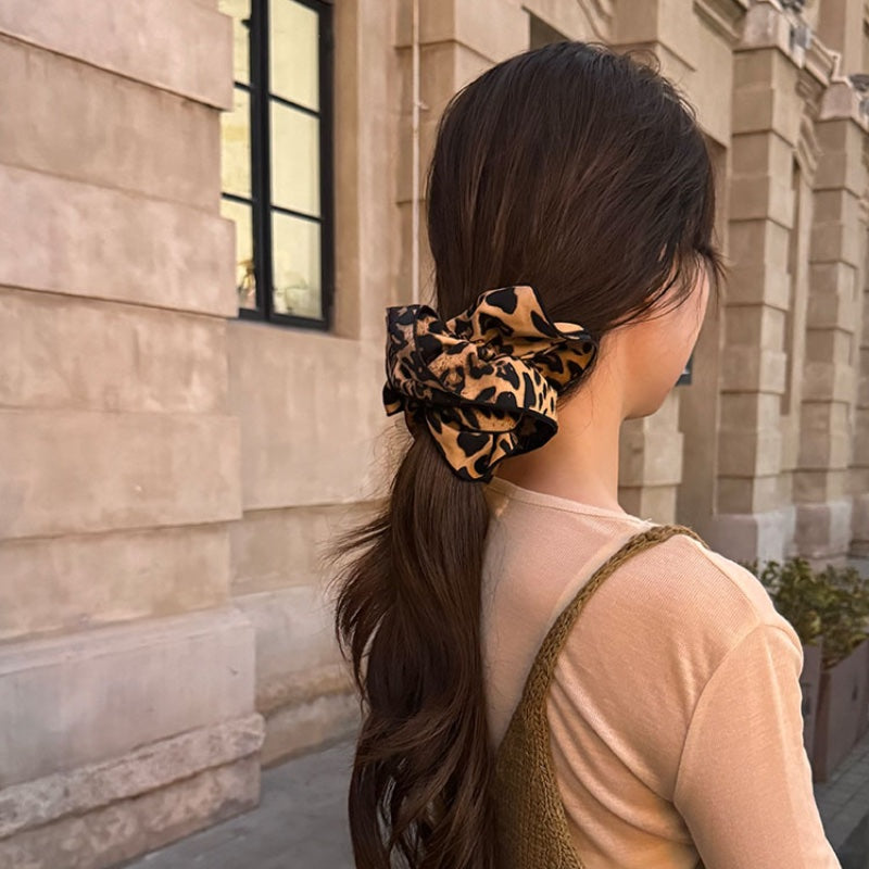 レオパード柄ポリエステルスクランブル