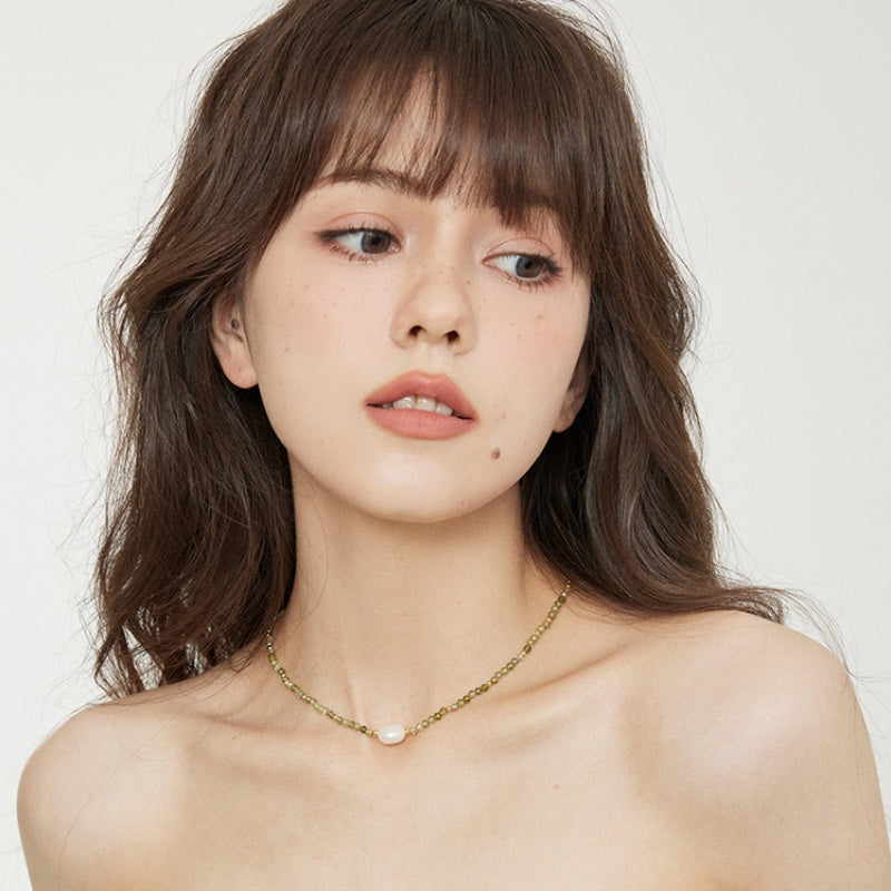 グリーンジルコニアビーズ淡水パールネックレス