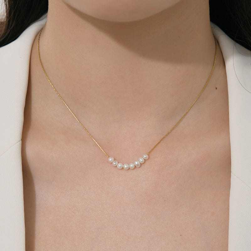 ローズ荘園真珠重ねネック