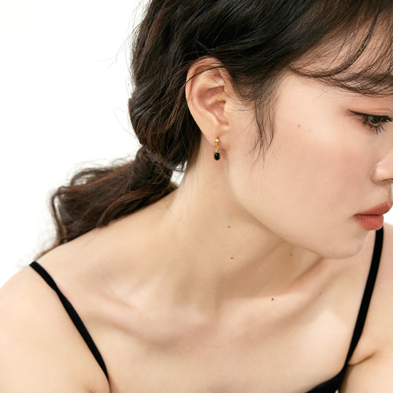 黒瑪瑙 18K メッキピアス
