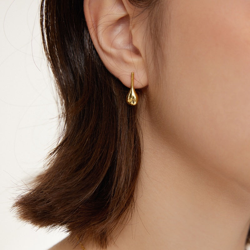 水滴 S925 銀ピアス