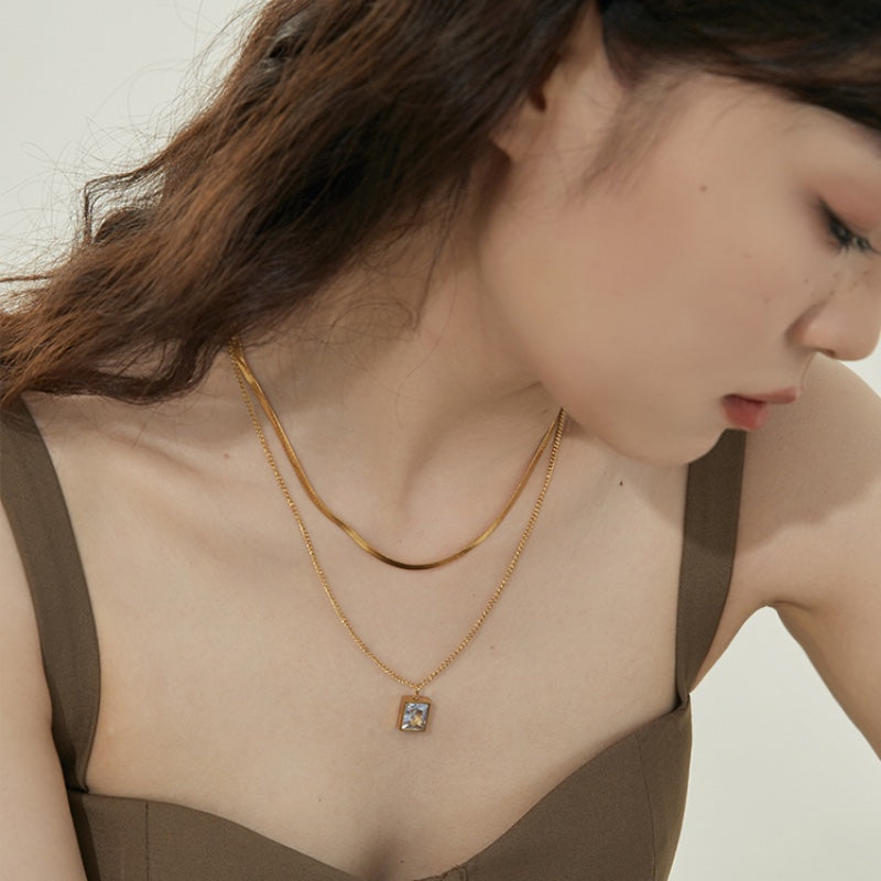 パリ画報ダブルチェーン 18K メッキネック