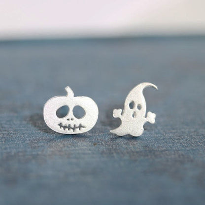 ハロウィンアシンメトリック S925 銀ピアス